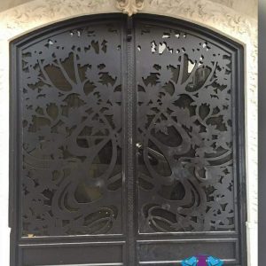 درب اهنی دو لنگه با ورق لیزری کد ۴۲۶