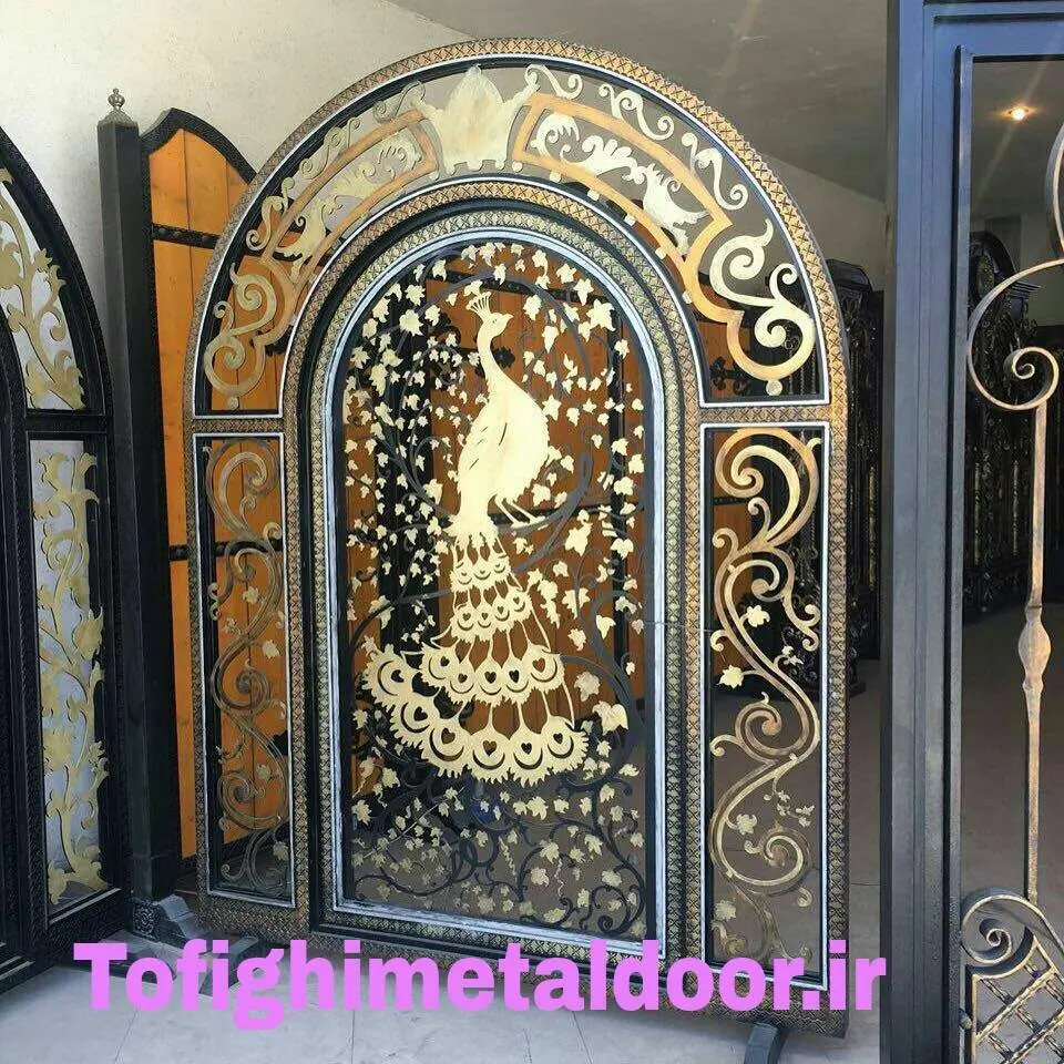 درب فلزی نفررو طرح لیزی کد ۵۱۲