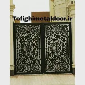 درب فلزی دو لنگه با ورق لیزری کد ۵۱۵ 1 درب فلزی دو لنگه با ورق لیزری کد ۵۱۵