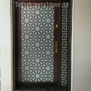 درب فلزی یک ونیم لنگه طرح لیزری کد ۵۶۵