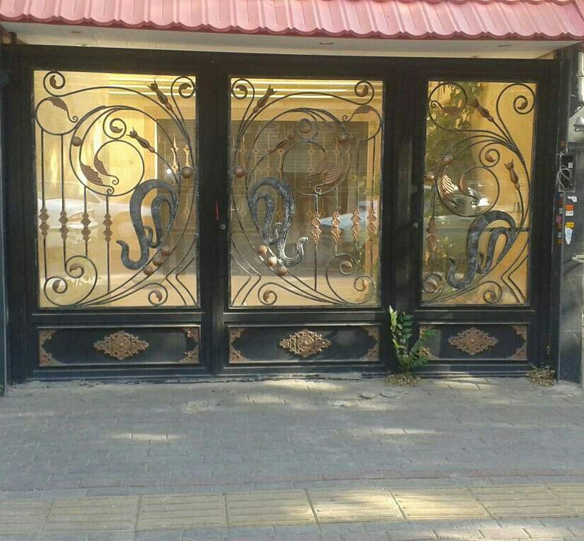 درب فلزی طرح مار کد 37