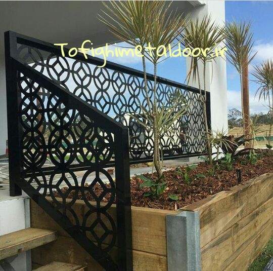 نرده و حفاظ فلزی طرح لیزری کد ۶۶۷