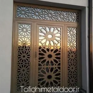 درب فلزی تک لنگه طرح لیزری کد ۷۰ 2 درب فلزی تک لنگه طرح لیزری کد ۷۰