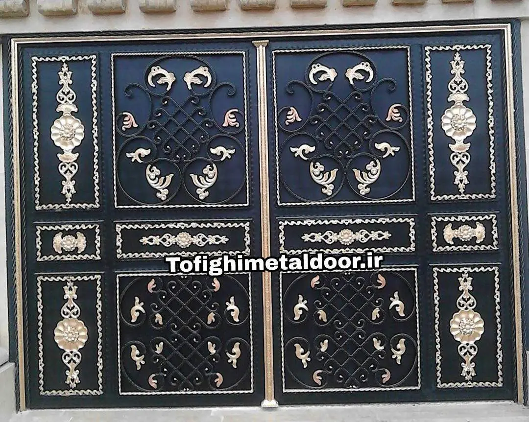 درب فلزی دو لنگه پارکینگ کد ۷۵