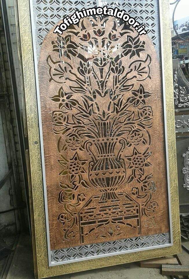 درب فلزی تک لنگه طرح لیزری کد ۹۴