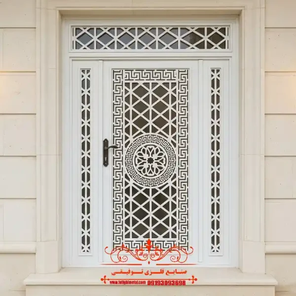 درب نفر رو برش لیزری کد ۳۰۶ طراحی و اجرای درب فلزی سفید CNC با کیفیت عالی صنایع فلزی توفیقی