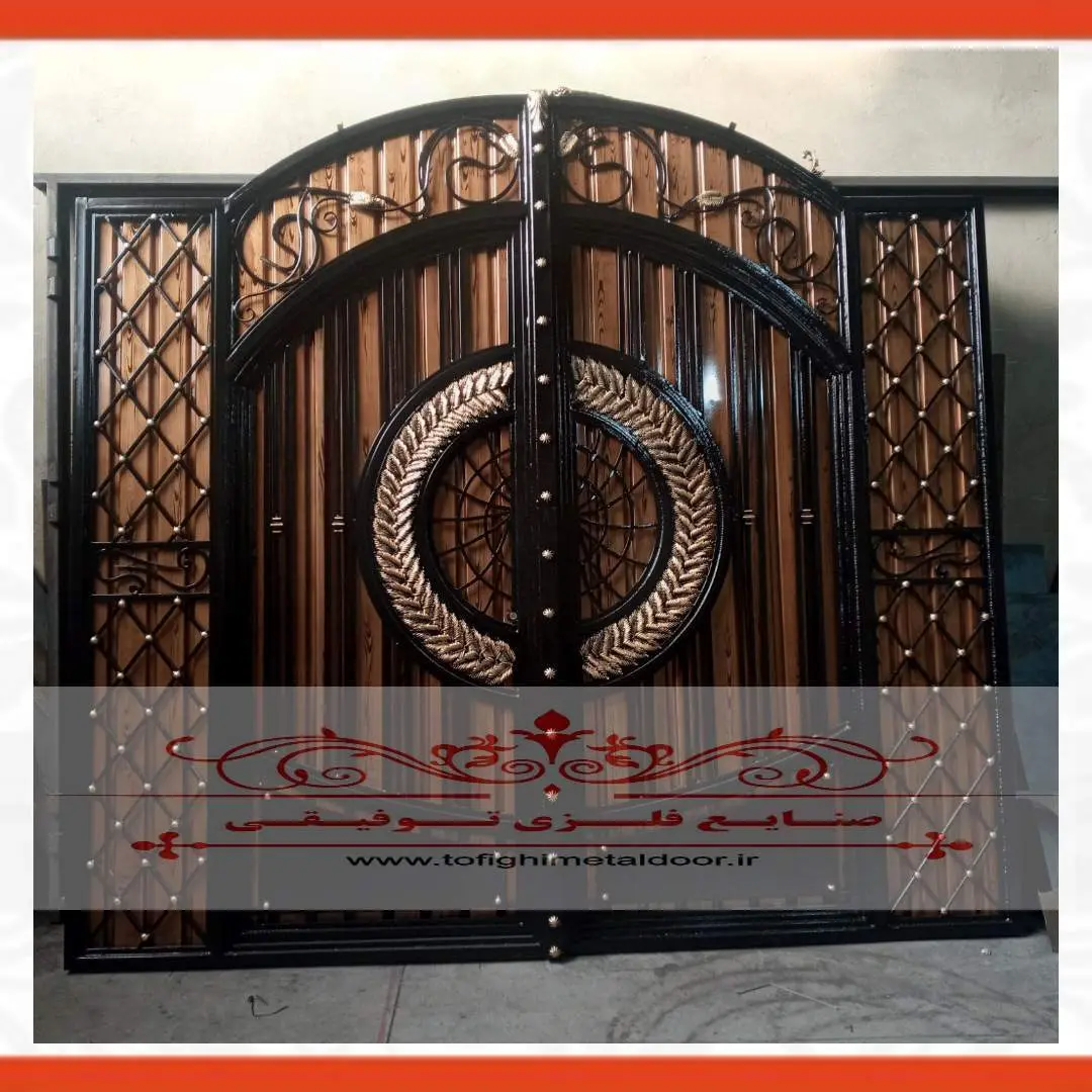 رنگ آمیزی انواع درب فلزی ساختمان