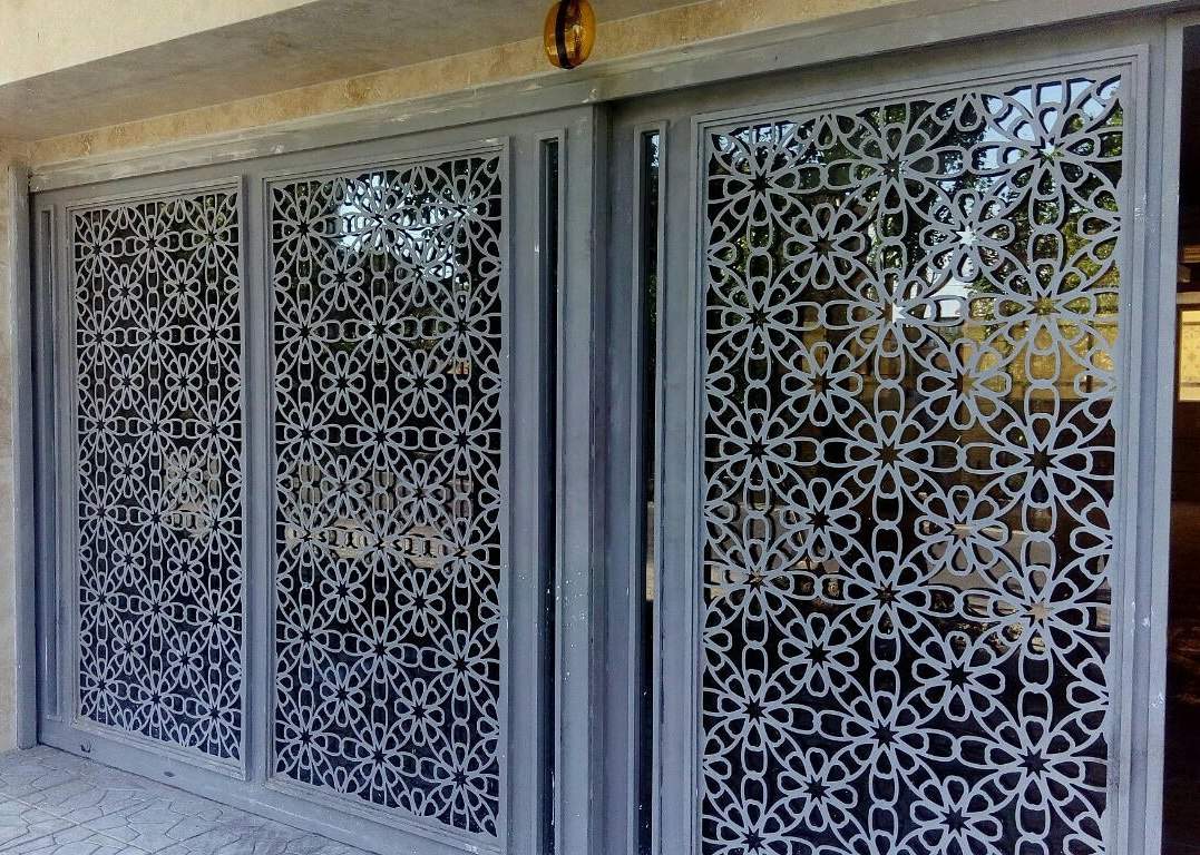 درب پارکینگ لیزری