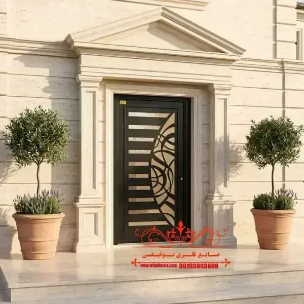 درب حیاط در اصفهان