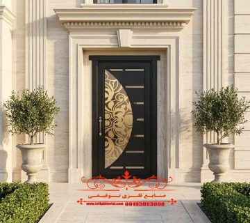 درب حیاط در بیرجند