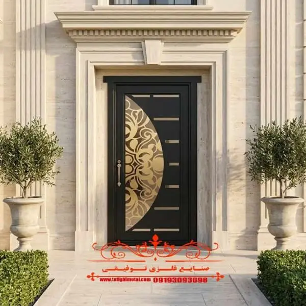درب حیاط در بیرجند