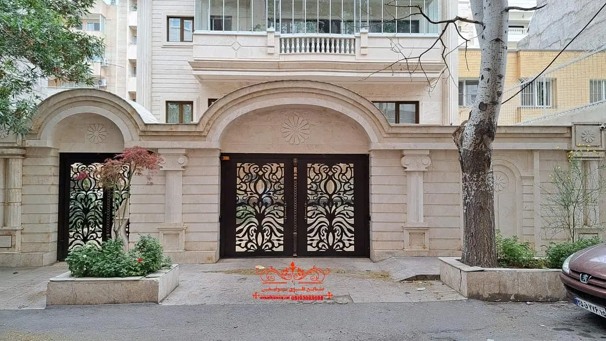 سفارش و قیمت درب حیاط در سمنان در سال 1405 14 درب حیاط در قم